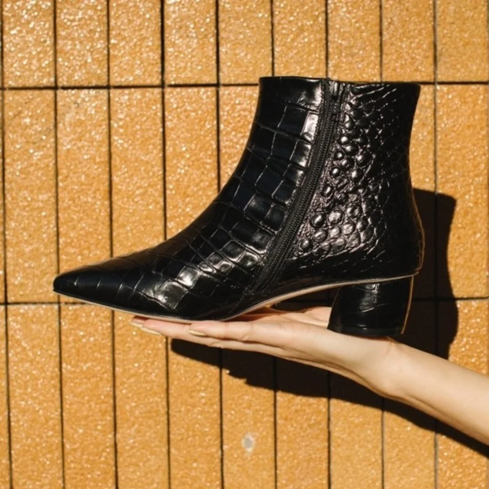 NEW LoQ Matea Crocodile Embossed Leather Ankle Boots Sz. 36 (US 5.5)
